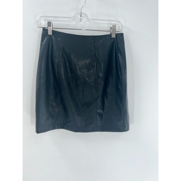 Women's Express Faux Leather Zipped Mini Skirt Size 4 - Picture 5 of 6